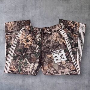 Men’s Camo/White Side Striped Wide Leg Sweatpants Size XL